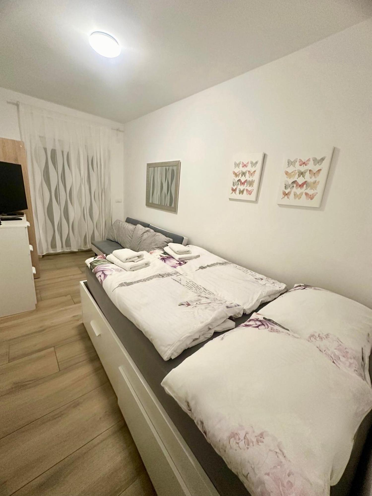 Nikola Apartmani Crikvenica Εξωτερικό φωτογραφία